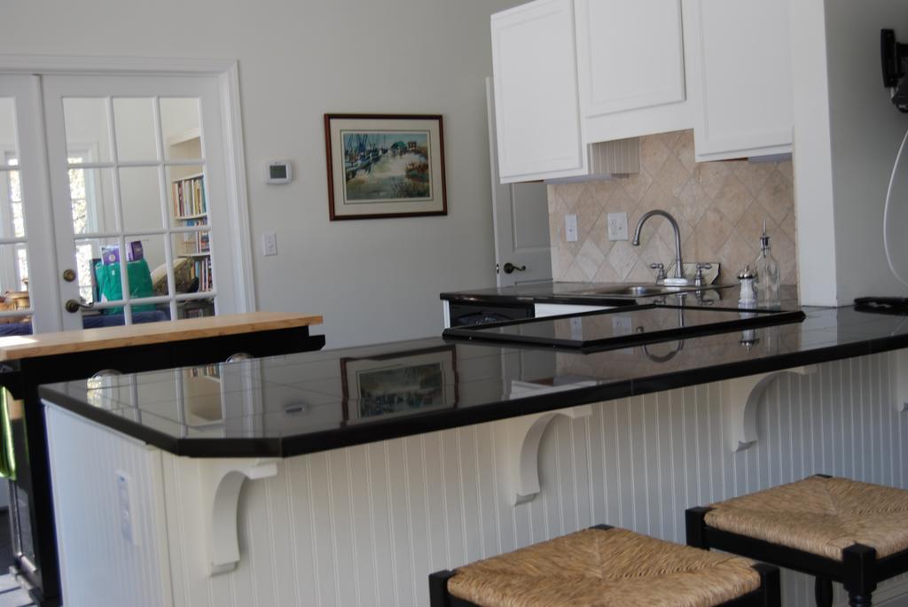 The Cottage Bed & Breakfast In Decatur Ga ภายนอก รูปภาพ